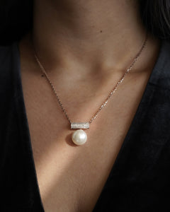 Pearl Balance Necklace